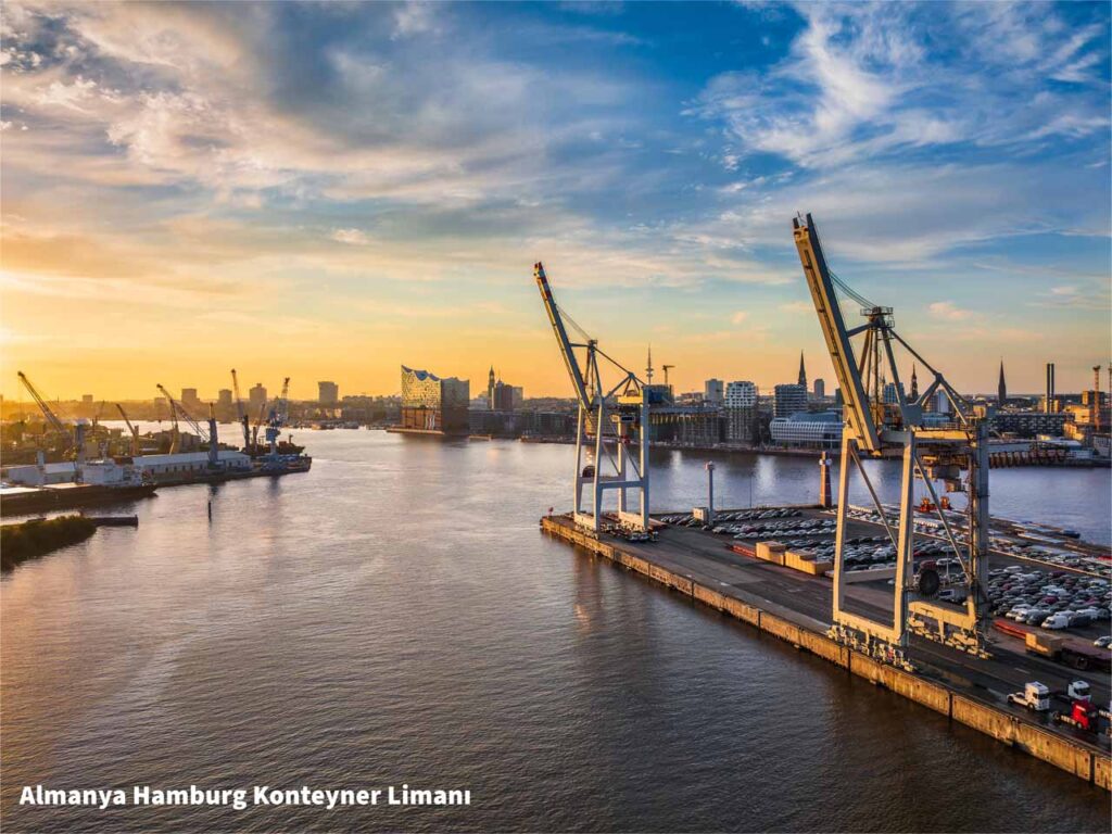 almanya hamburg konteyner limanı